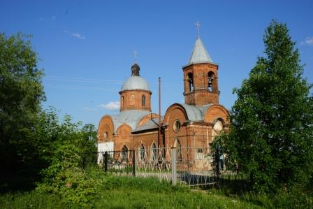 Храм во имя святых первоверховных  апостолов Петра и Павла (1876 г.).